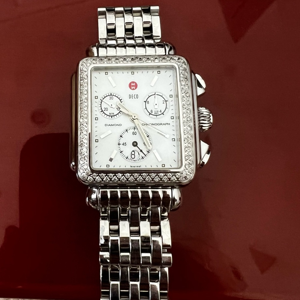 🩶🤍🩶Stunning Michele Deco 33mm Women’s Watch w/Diamonds! 🩶🤍🩶
